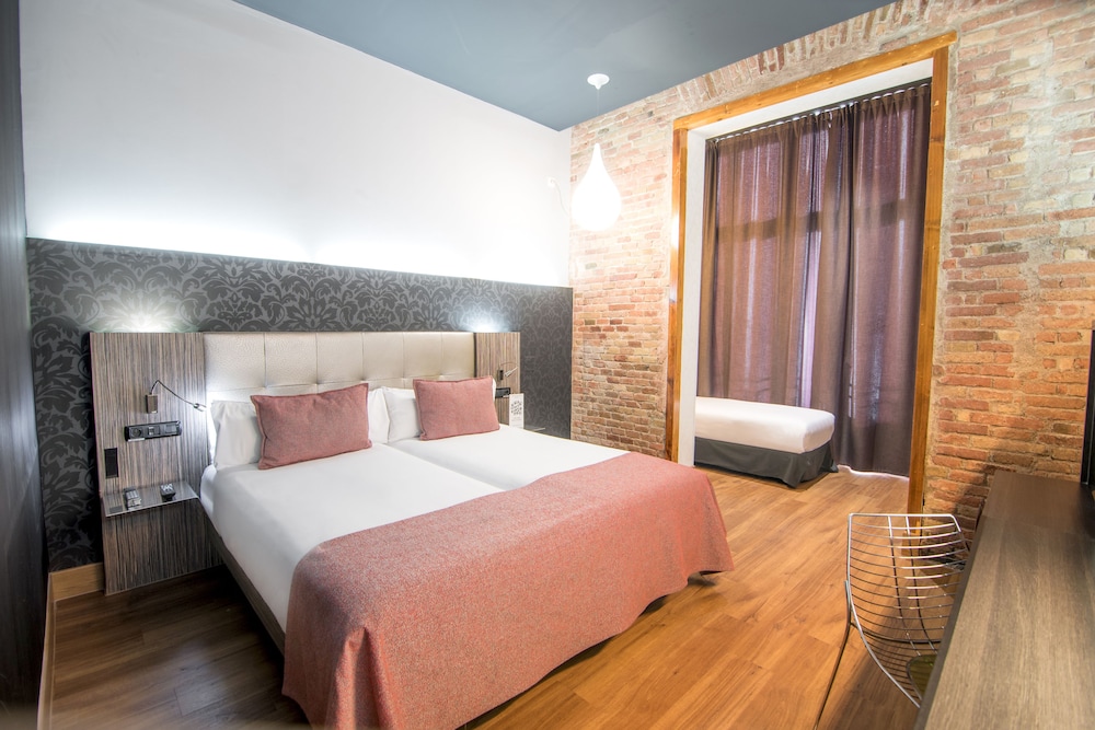 Petit Palace Museum — Hotel rooms in Barcelona, Catalonia