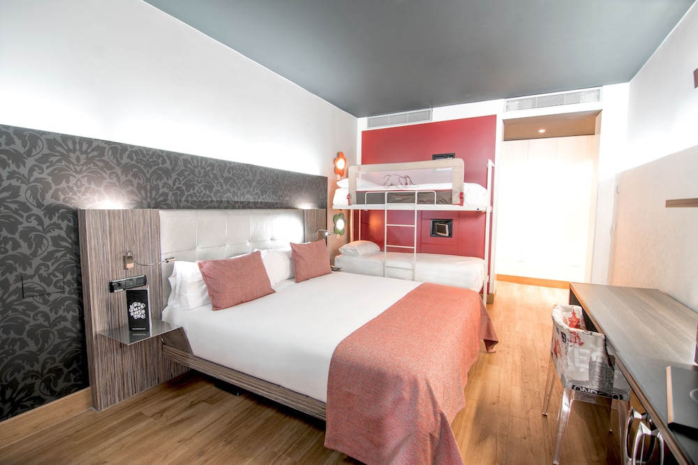 Petit Palace Museum — Hotel rooms in Barcelona, Catalonia