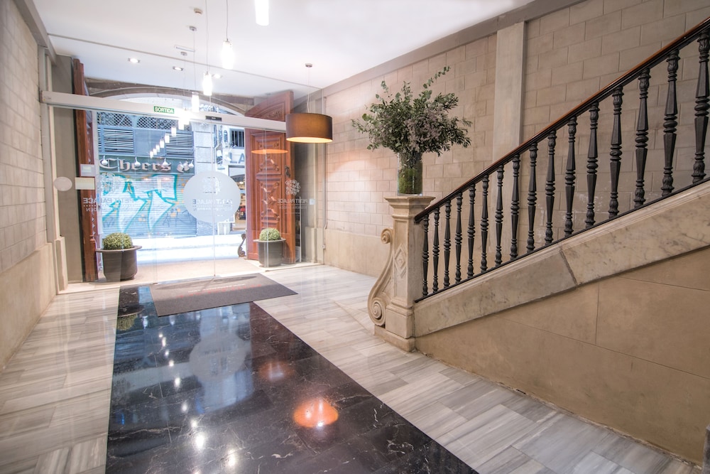 Petit Palace Boquería Garden — Hotel building in Barcelona, Catalonia
