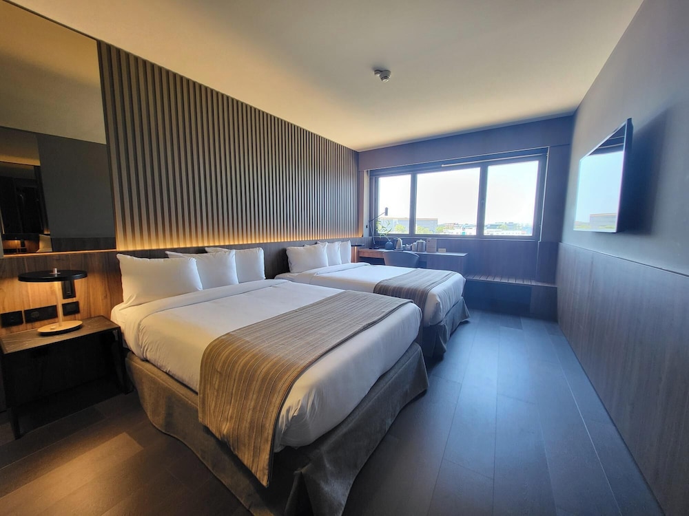 Barcelona Airport Hotel — Hotel rooms in Barcelona, Catalonia
