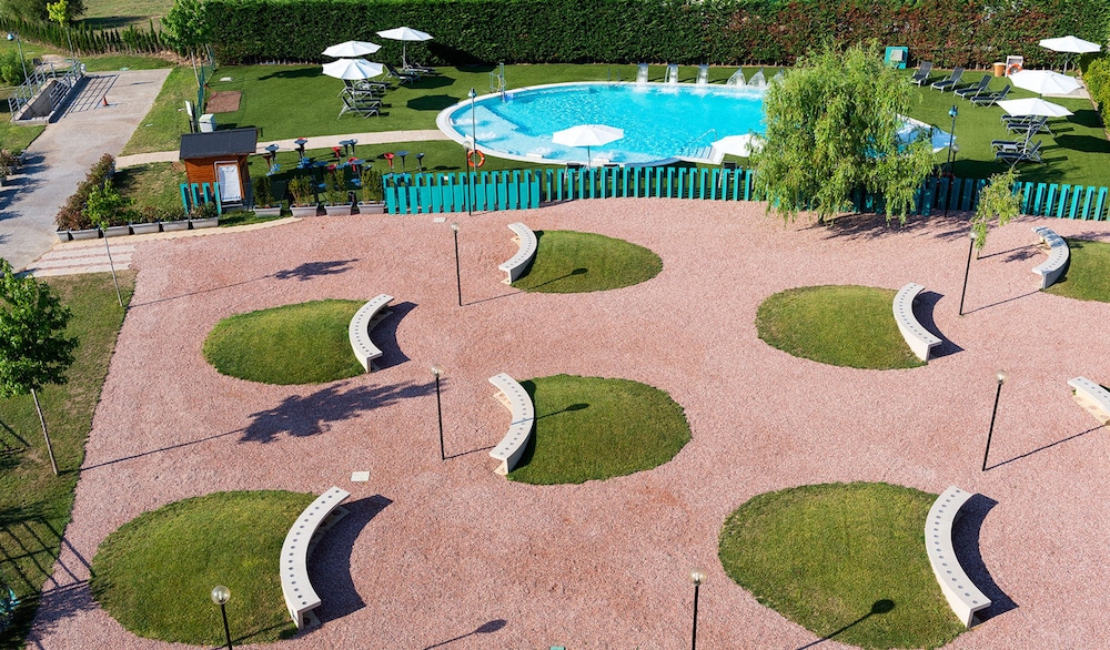 Barcelona Airport Hotel — Swimming pool in Barcelona, Catalonia