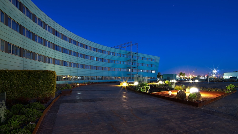 Barcelona Airport Hotel — Hotel building in Barcelona, Catalonia
