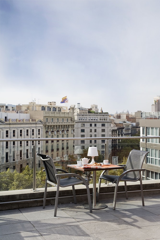 Gran Hotel Havana by Escampa Hotels — Hotel rooms in Barcelona, Catalonia