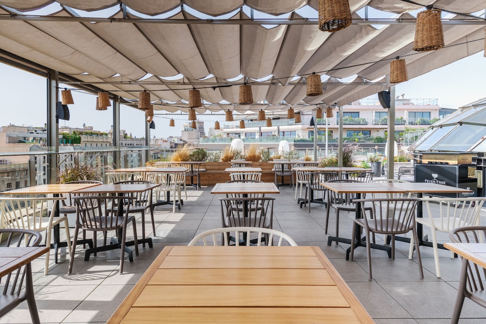 Gran Hotel Havana by Escampa Hotels — Restaurant & bars in Barcelona, Catalonia