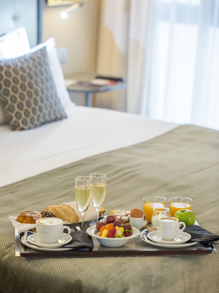 Gran Hotel Havana by Escampa Hotels — Hotel rooms in Barcelona, Catalonia