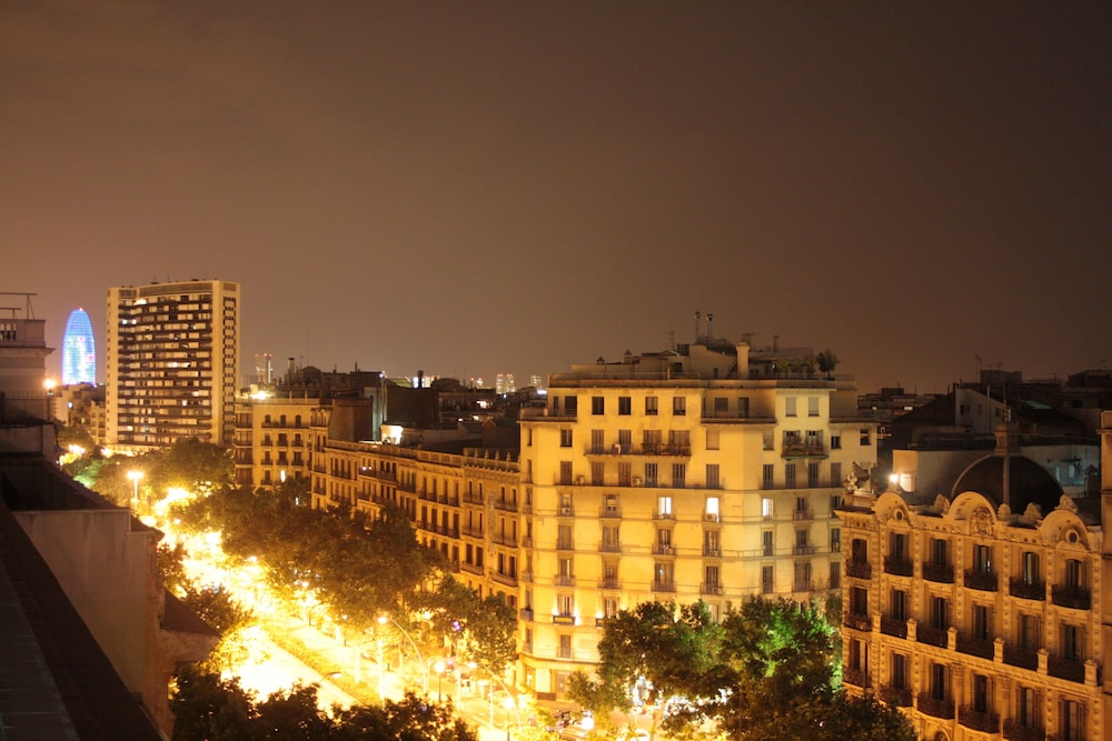 Gran Hotel Havana by Escampa Hotels — Attractions in the area in Barcelona, Catalonia
