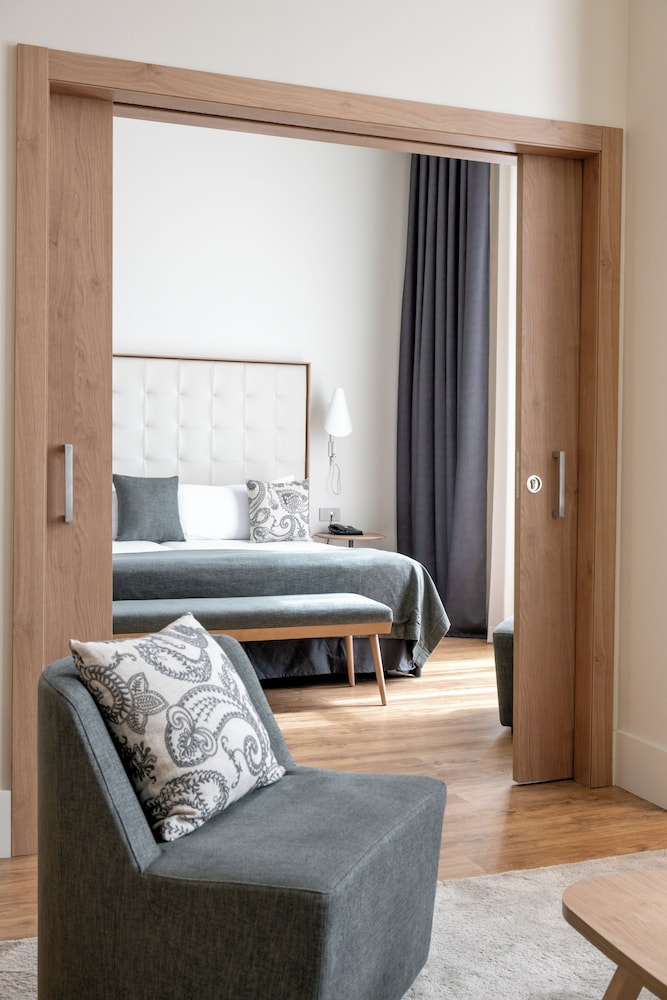 Gran Hotel Havana by Escampa Hotels — Hotel rooms in Barcelona, Catalonia