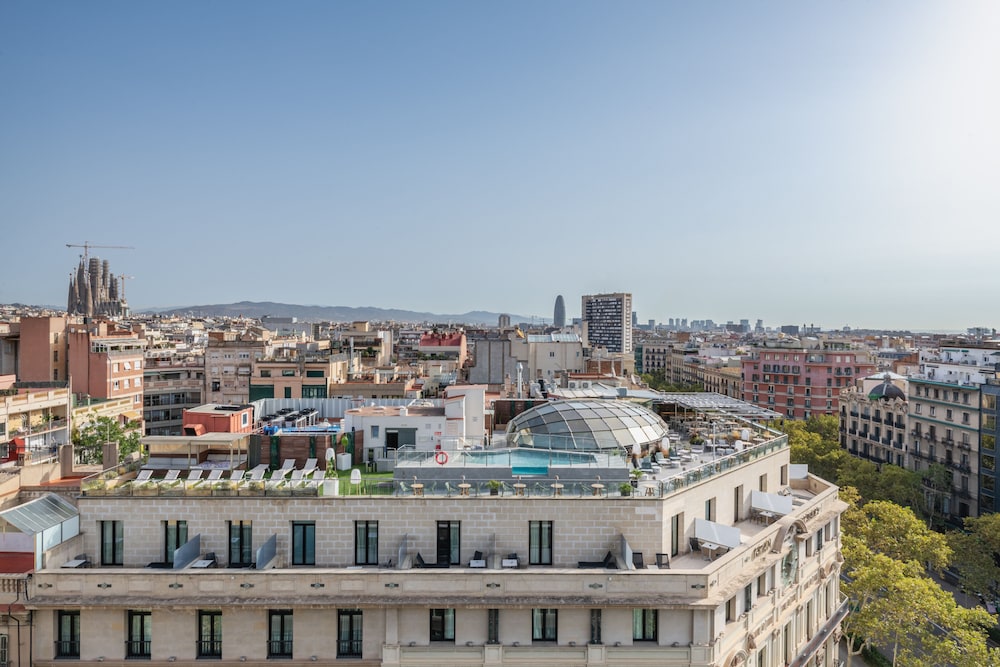 Gran Hotel Havana by Escampa Hotels — Attractions in the area in Barcelona, Catalonia