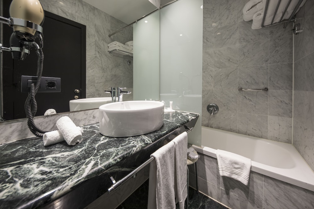 Gran Hotel Havana by Escampa Hotels — Hotel rooms in Barcelona, Catalonia