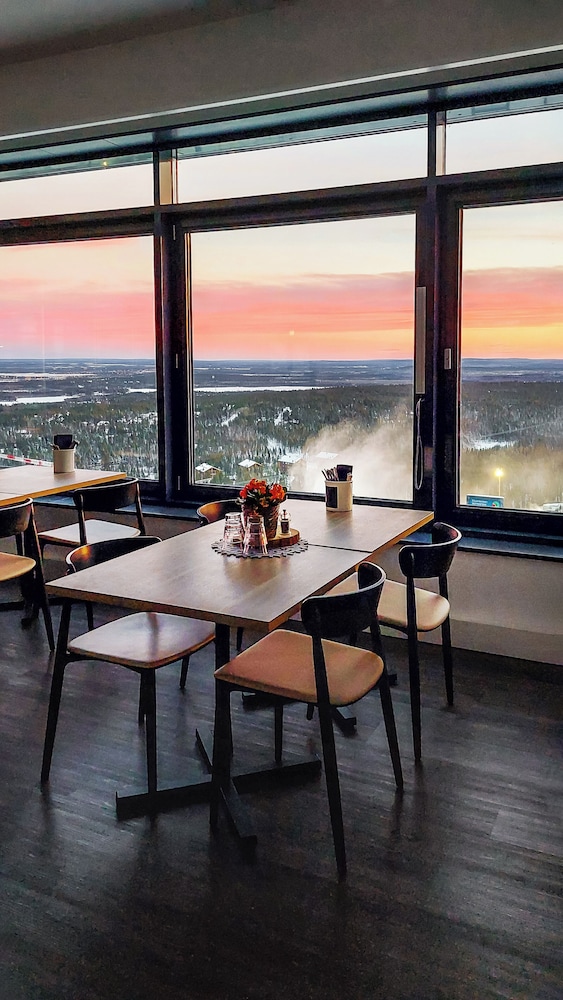 Hotel Levi Panorama — Restaurant & bars in Kittilä, Lapland