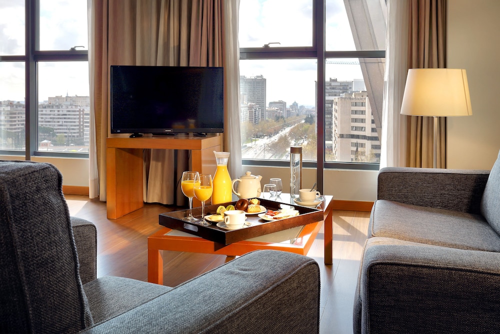 Hotel Exe Plaza - zdjęcie 2