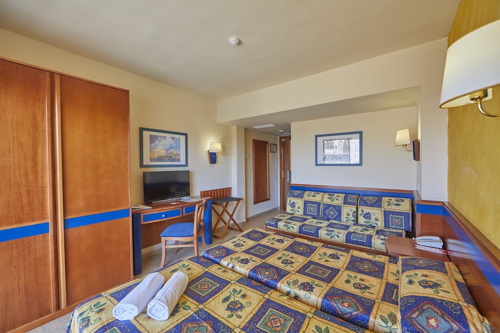 MLL Palma Bay Club Resort Hotel — Hotel rooms in Playa de Palma, Balearic Islands