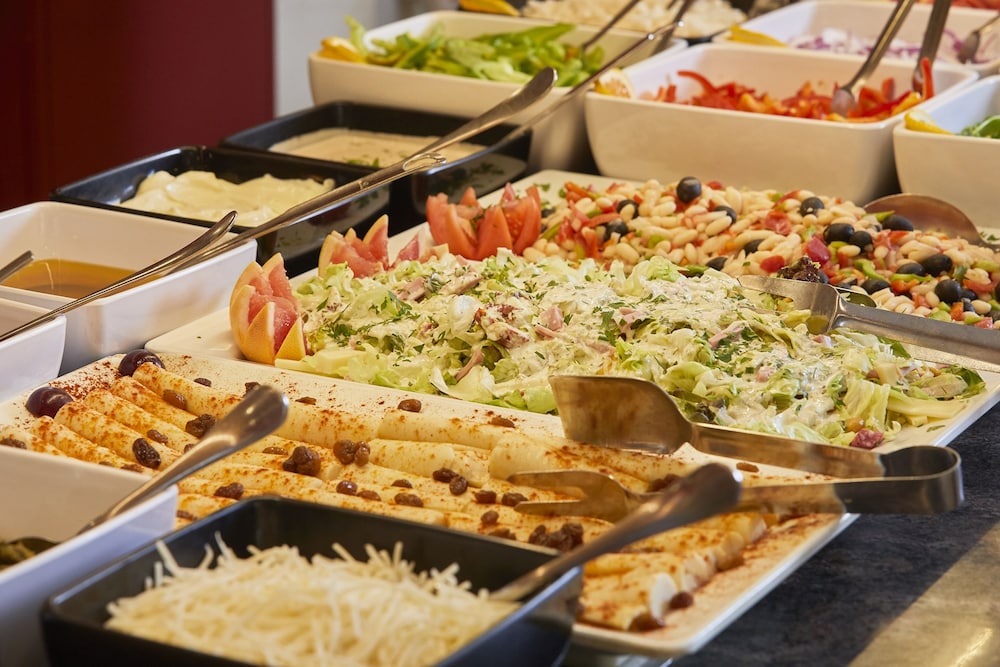 MLL Palma Bay Club Resort Hotel — Restaurant & bars in Playa de Palma, Balearic Islands