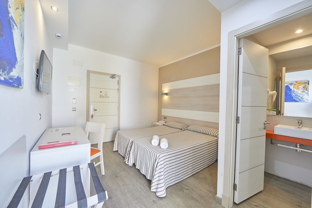 MLL Palma Bay Club Resort Hotel — Hotel rooms in Playa de Palma, Balearic Islands
