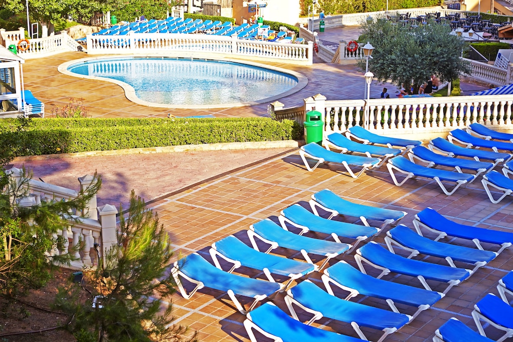 MLL Palma Bay Club Resort Hotel — Swimming pool in Playa de Palma, Balearic Islands