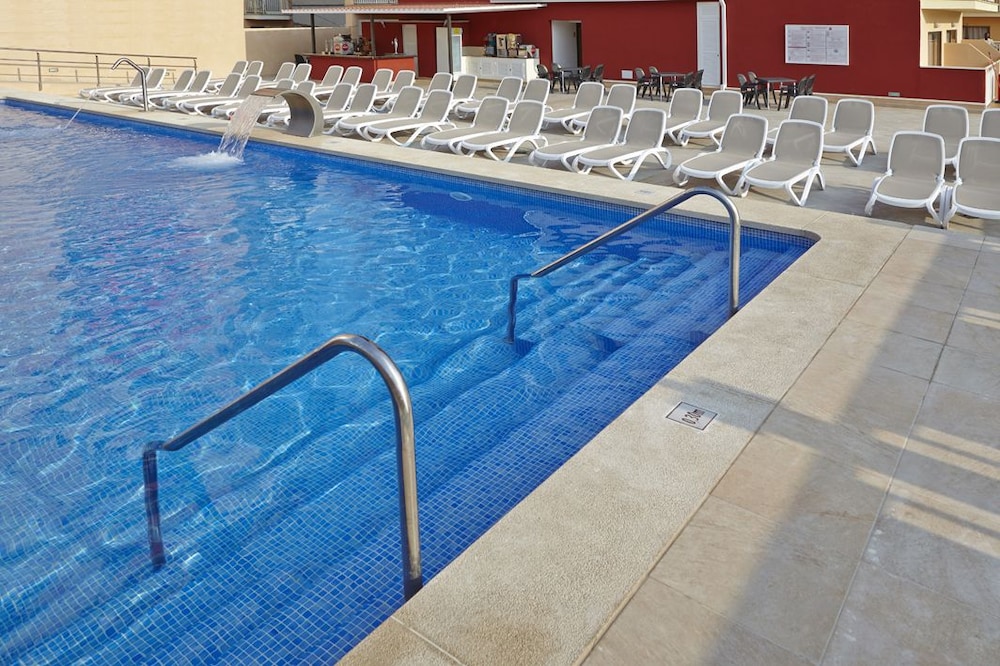 MLL Caribbean Bay Hotel — Swimming pool in Playa de Palma, Balearic Islands