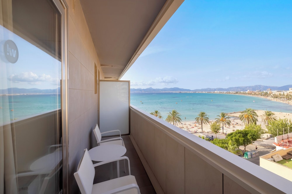 whala!beach Hotel & Apartments — Hotel rooms in Playa de Palma, Balearic Islands