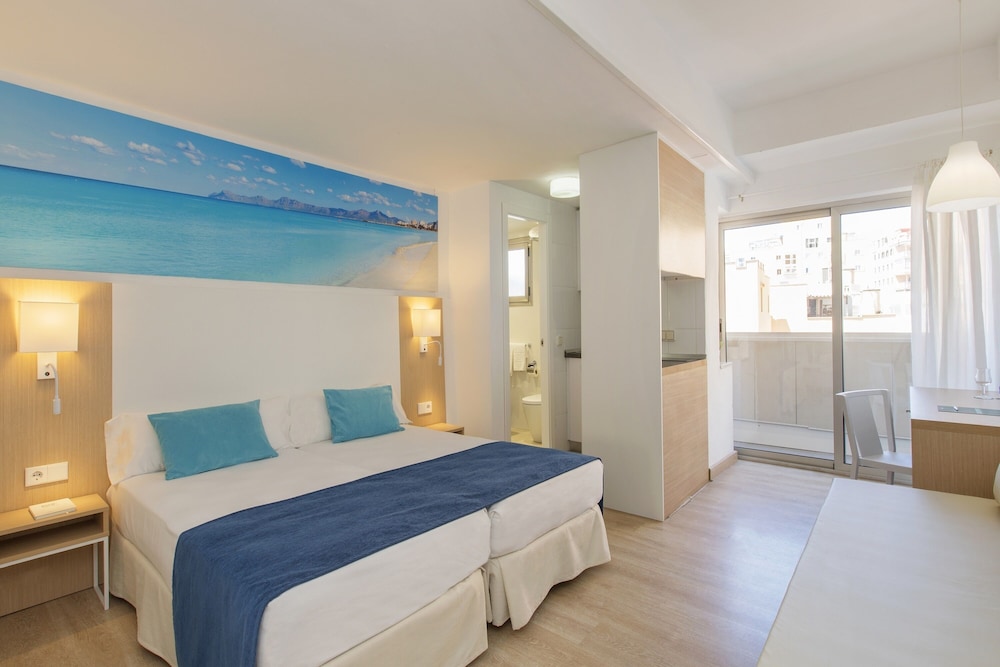 whala!beach Hotel & Apartments — Hotel rooms in Playa de Palma, Balearic Islands