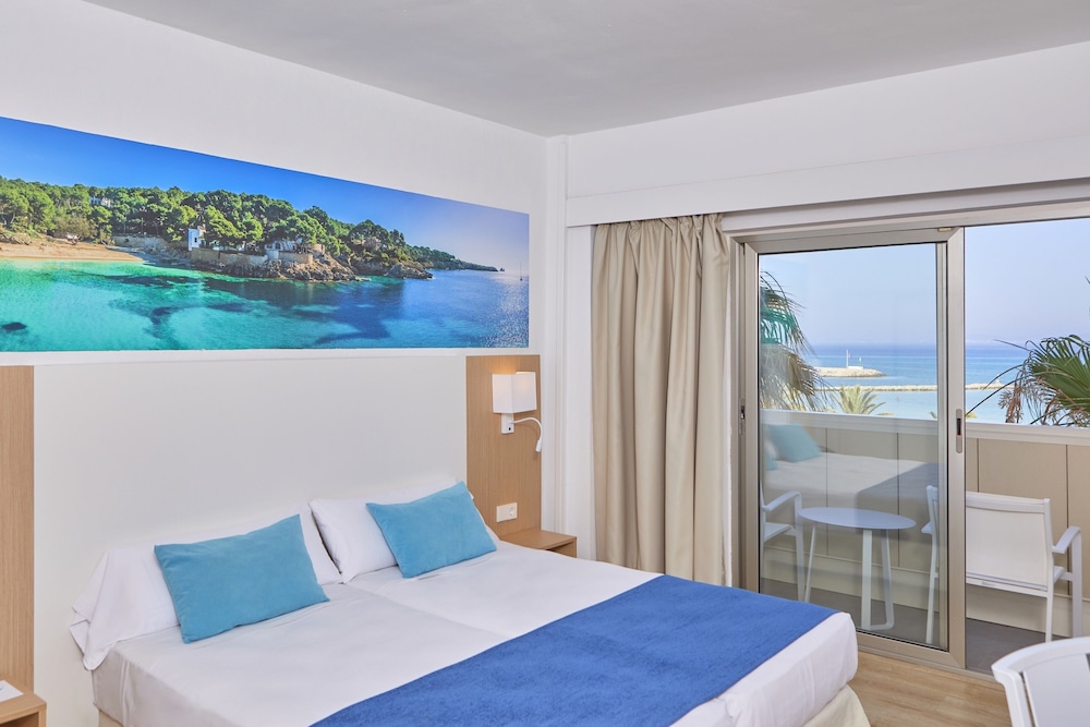 whala!beach Hotel & Apartments — Hotel rooms in Playa de Palma, Balearic Islands