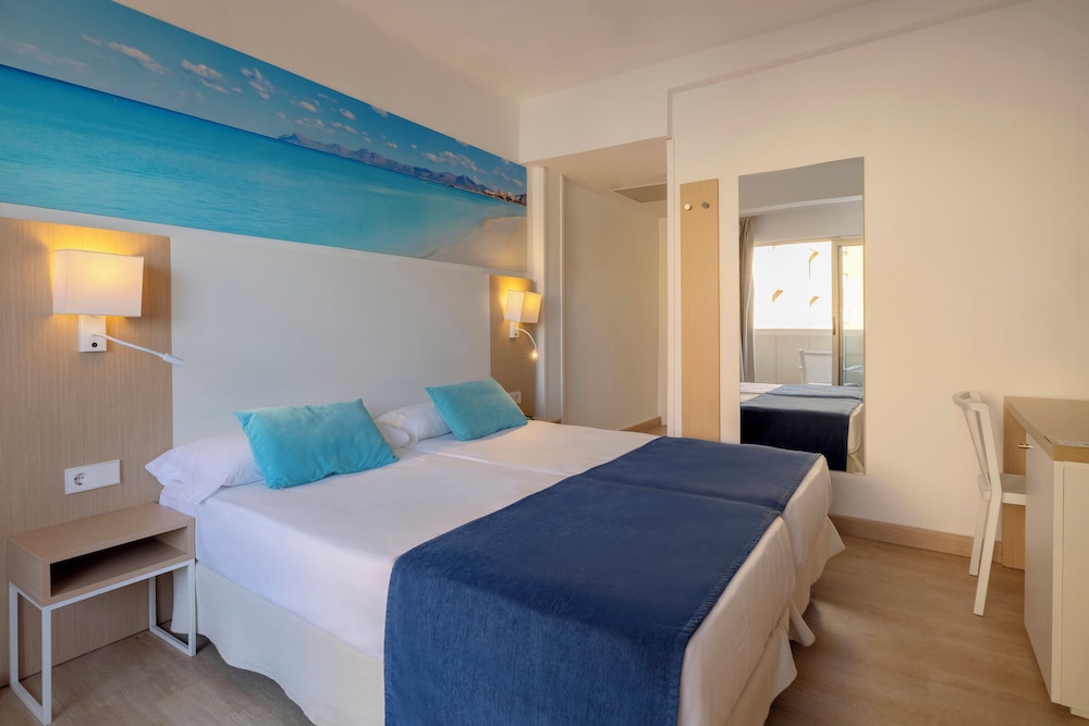 whala!beach Hotel & Apartments — Hotel rooms in Playa de Palma, Balearic Islands