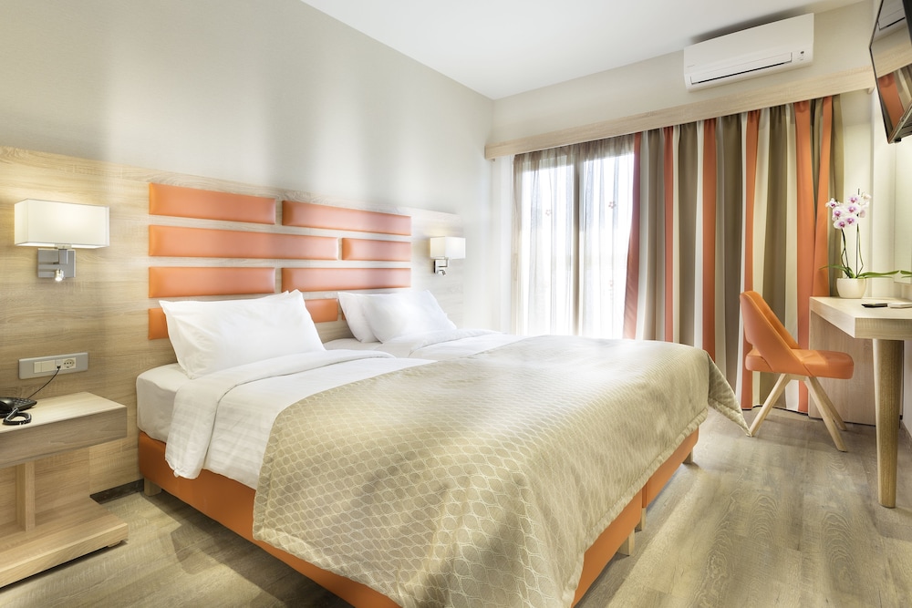 Hotel Jason Inn — Hotel rooms in Athens, Attica