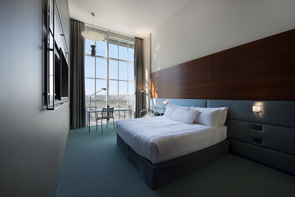 DoubleTree by Hilton Turin Lingotto - zdjęcie 3
