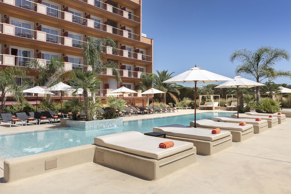 Luna Club Hotel Yoga & Spa
