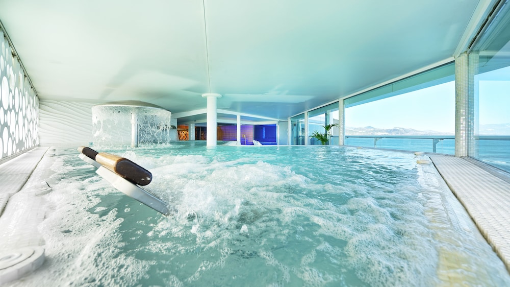 Bull Reina Isabel & Spa — Spa in Las Palmas, Canary Islands