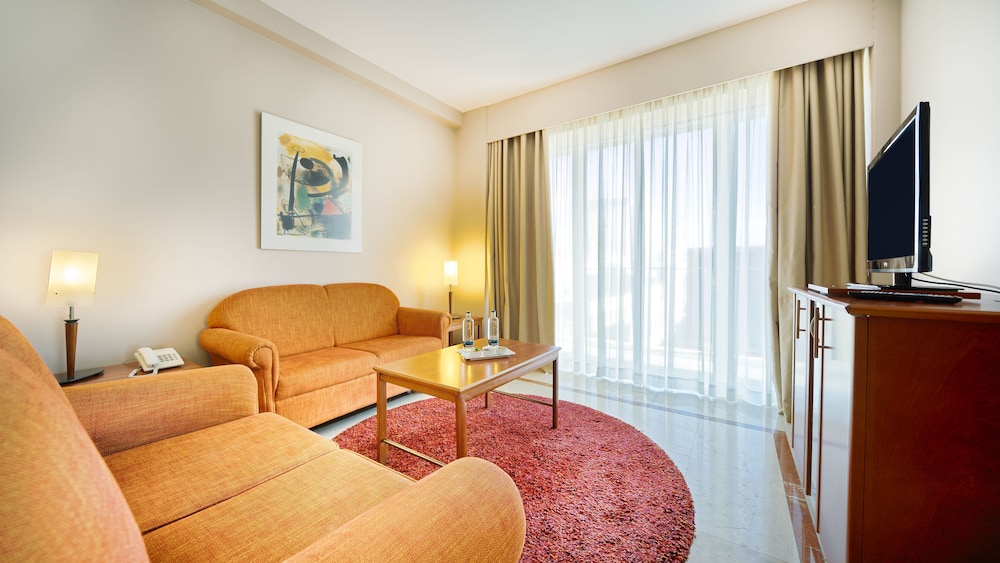 Bull Reina Isabel & Spa — Hotel rooms in Las Palmas, Canary Islands