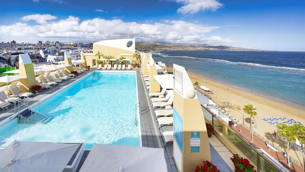 Bull Reina Isabel & Spa — Main photo in Las Palmas, Canary Islands