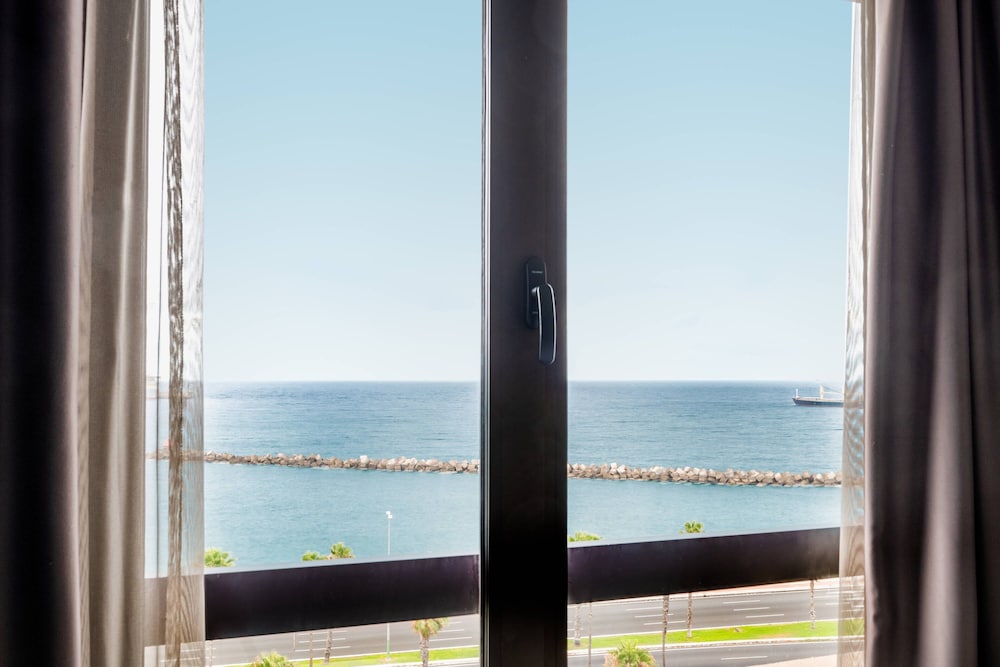 AC Hotel by Marriott Iberia Las Palmas - zdjęcie 4