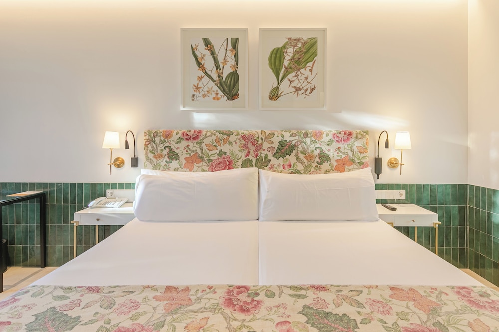 Hotel Ribera de Triana - REOPENING! — Hotel rooms in Seville, Andalusia