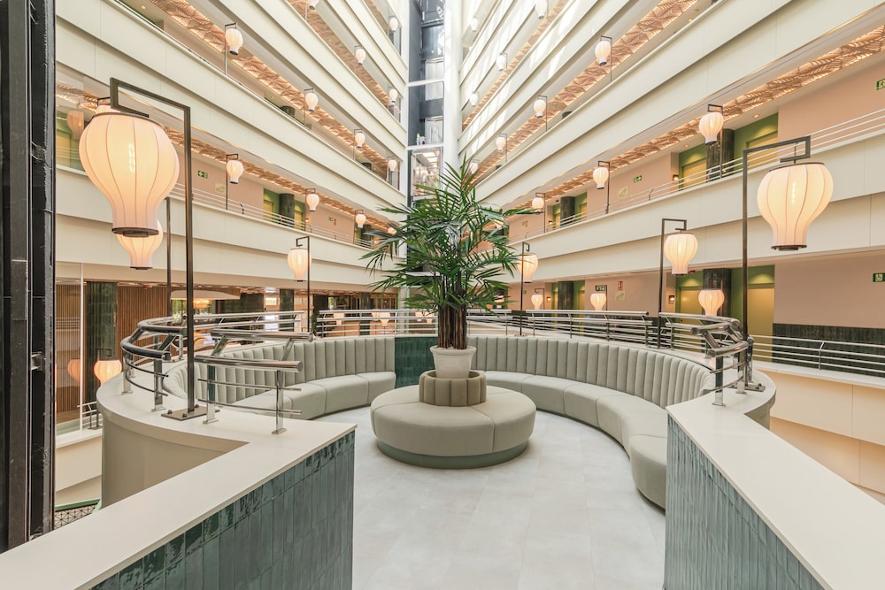 Hotel Ribera de Triana - REOPENING! — Hotel building in Seville, Andalusia