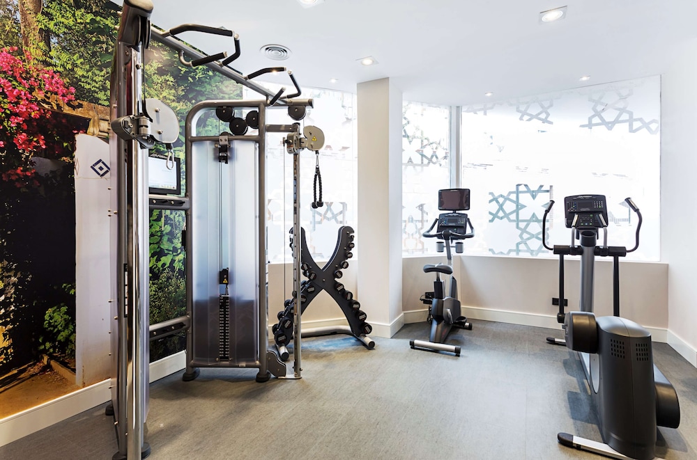 Catalonia Giralda Hotel — Sports & recreation in Seville, Andalusia