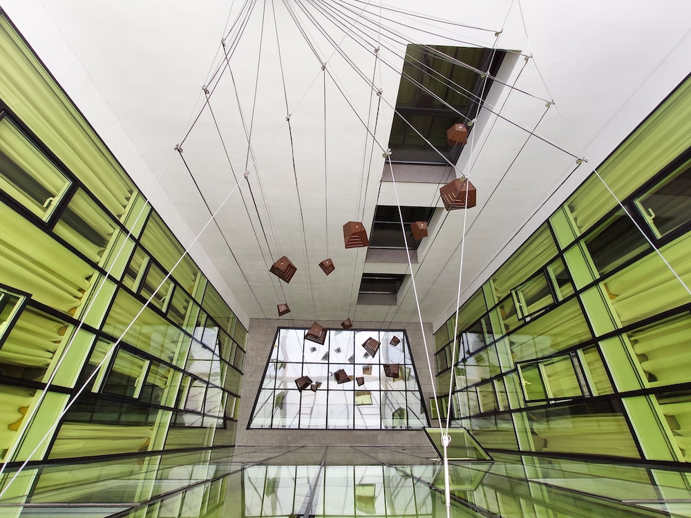 Hotel Macia Sevilla Kubb — Hotel building in Seville, Andalusia