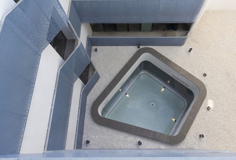 Hotel Macia Sevilla Kubb — Swimming pool in Seville, Andalusia