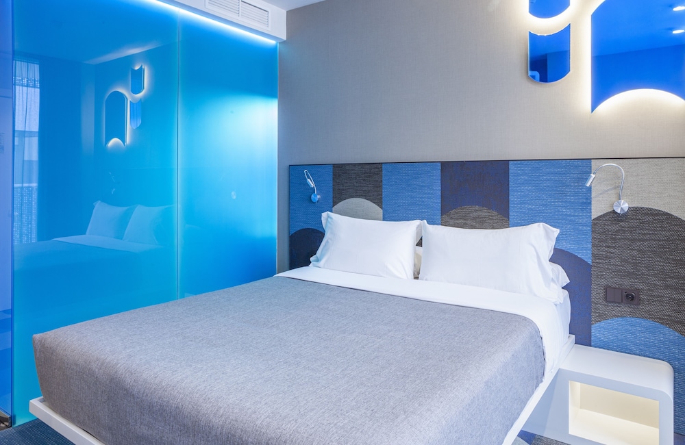 Hotel Macia Sevilla Kubb — Hotel rooms in Seville, Andalusia