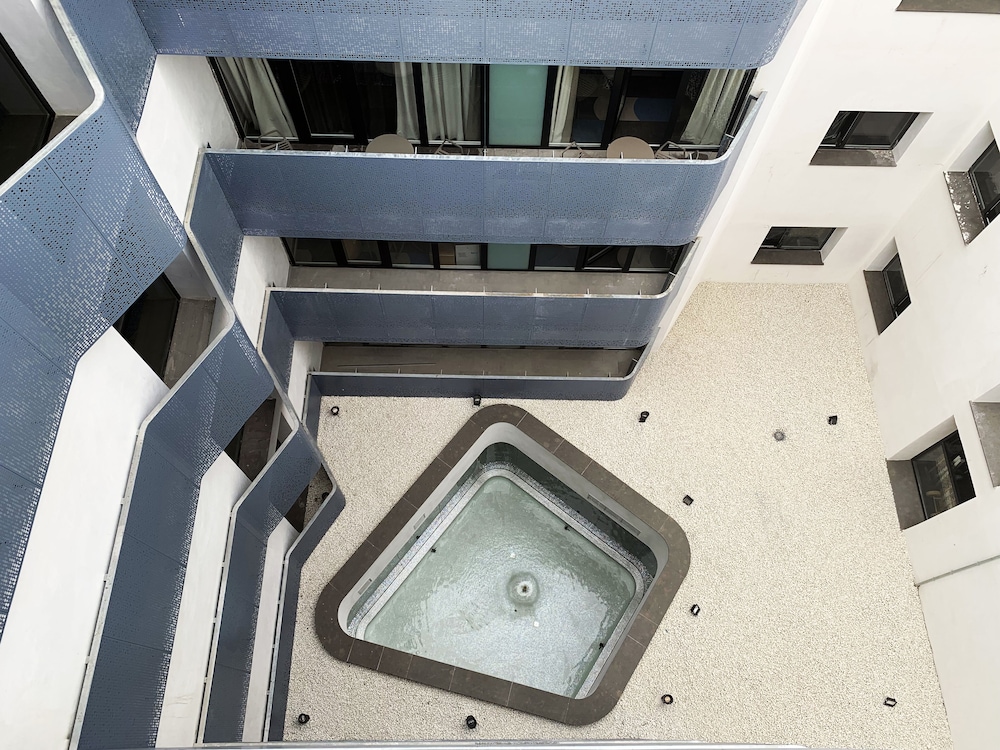 Hotel Macia Sevilla Kubb — Hotel building in Seville, Andalusia