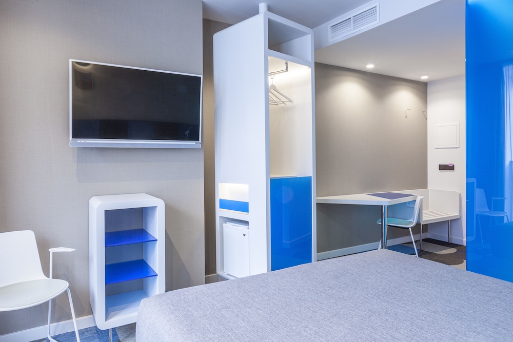 Hotel Macia Sevilla Kubb — Hotel rooms in Seville, Andalusia