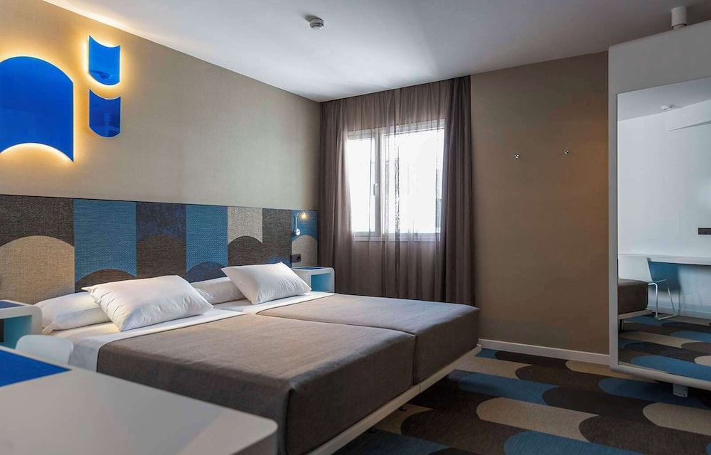Hotel Macia Sevilla Kubb — Hotel rooms in Seville, Andalusia
