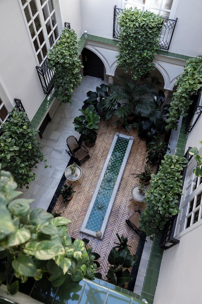 Hotel Gravina 51 - zdjęcie 2