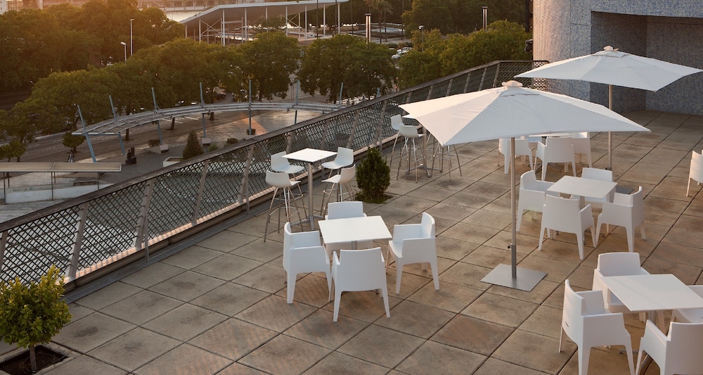 NH Sevilla Plaza de Armas — Restaurant & bars in Seville, Andalusia