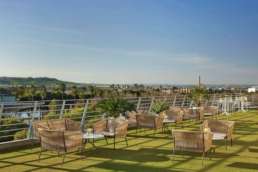 NH Sevilla Plaza de Armas — Restaurant & bars in Seville, Andalusia