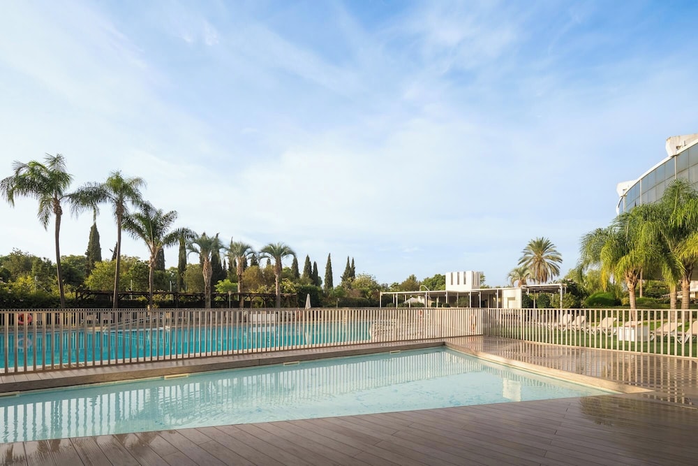 Eurostars Al-Ándalus Palace — Swimming pool in Seville, Andalusia