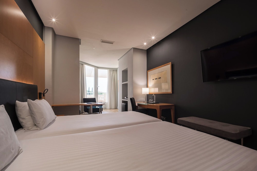 Eurostars Al-Ándalus Palace — Hotel rooms in Seville, Andalusia