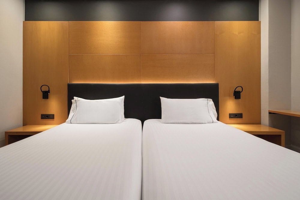 Eurostars Al-Ándalus Palace — Hotel rooms in Seville, Andalusia