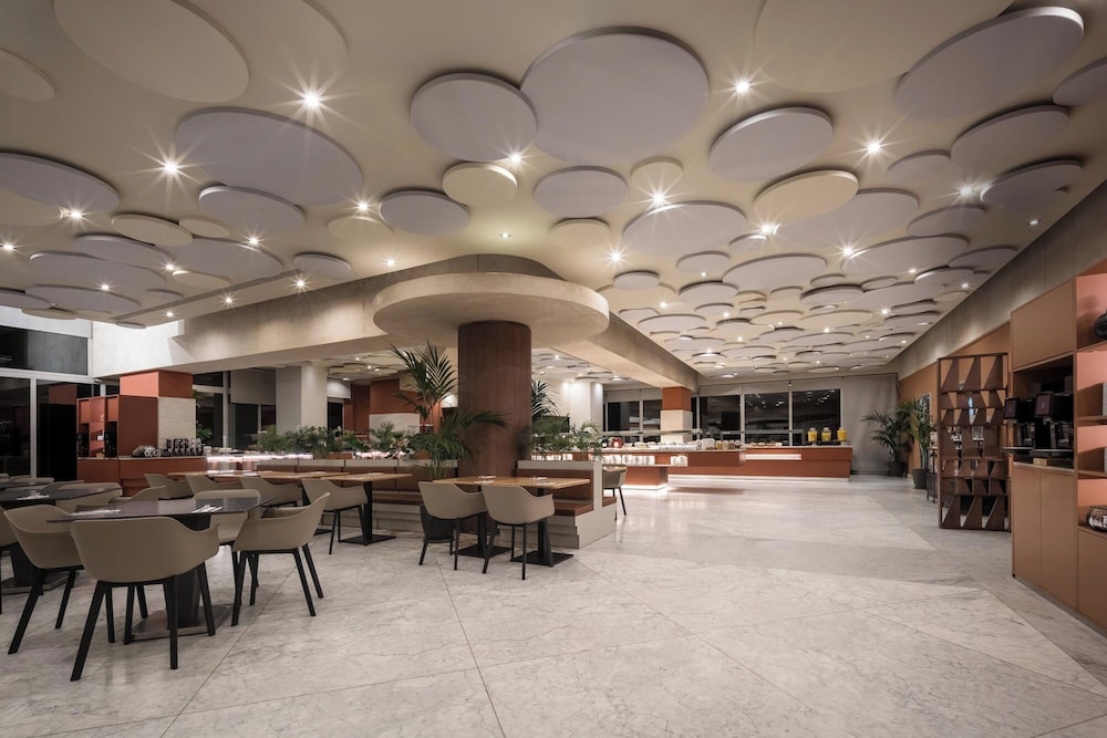 Eurostars Al-Ándalus Palace — Restaurant & bars in Seville, Andalusia