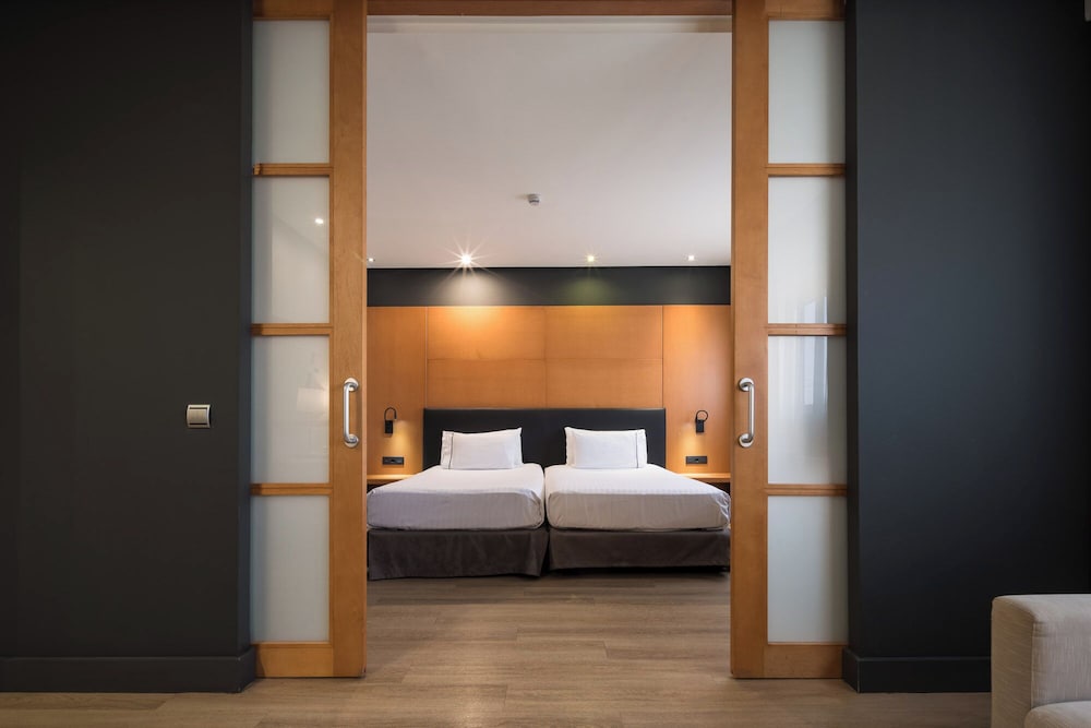 Eurostars Al-Ándalus Palace — Hotel rooms in Seville, Andalusia
