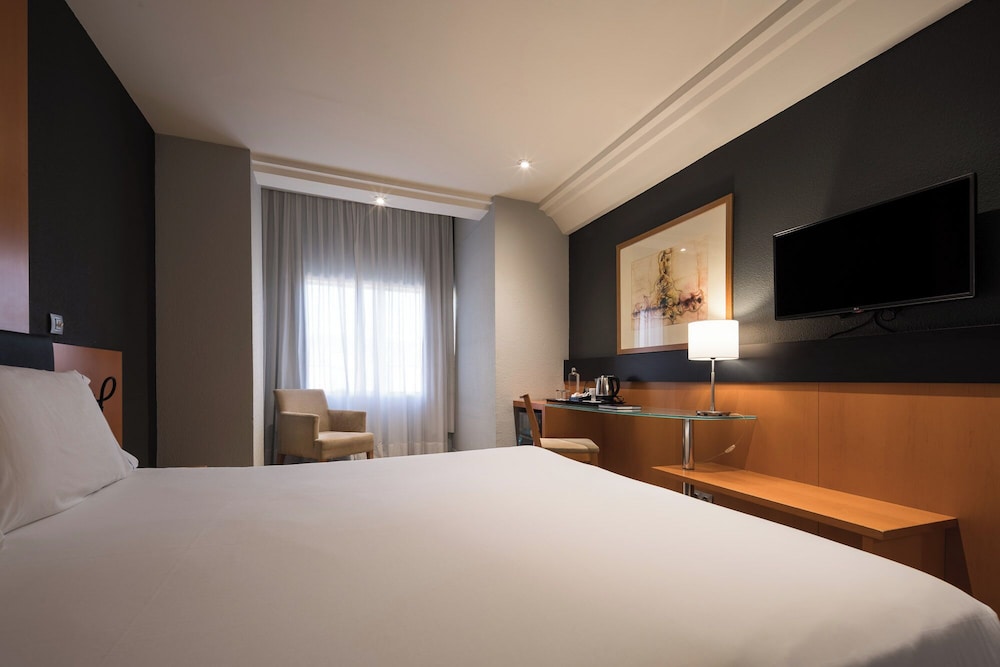 Eurostars Al-Ándalus Palace — Hotel rooms in Seville, Andalusia