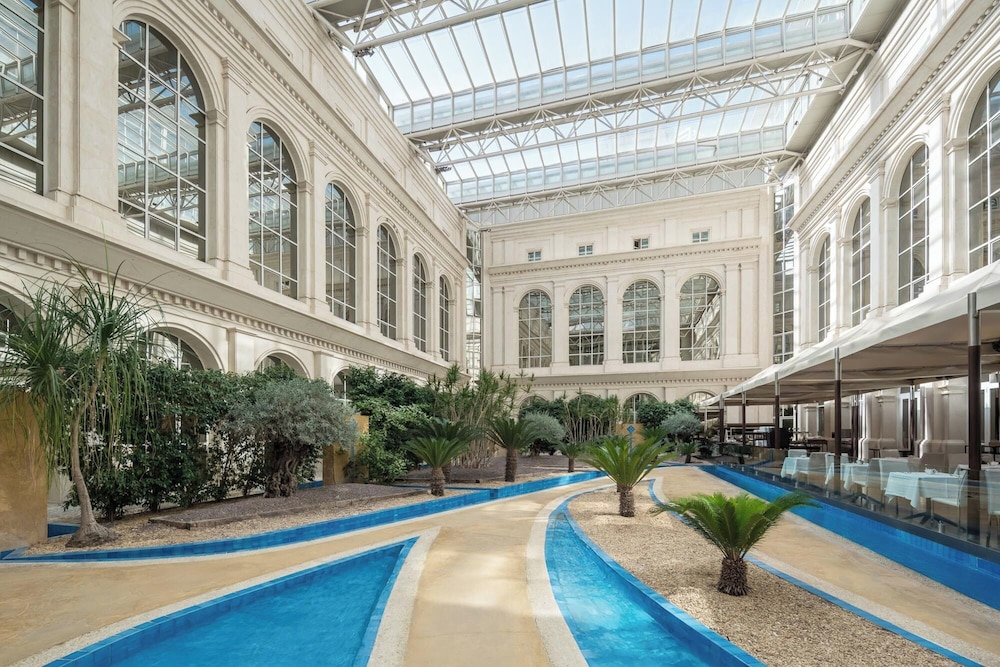 Eurostars Al-Ándalus Palace — Swimming pool in Seville, Andalusia